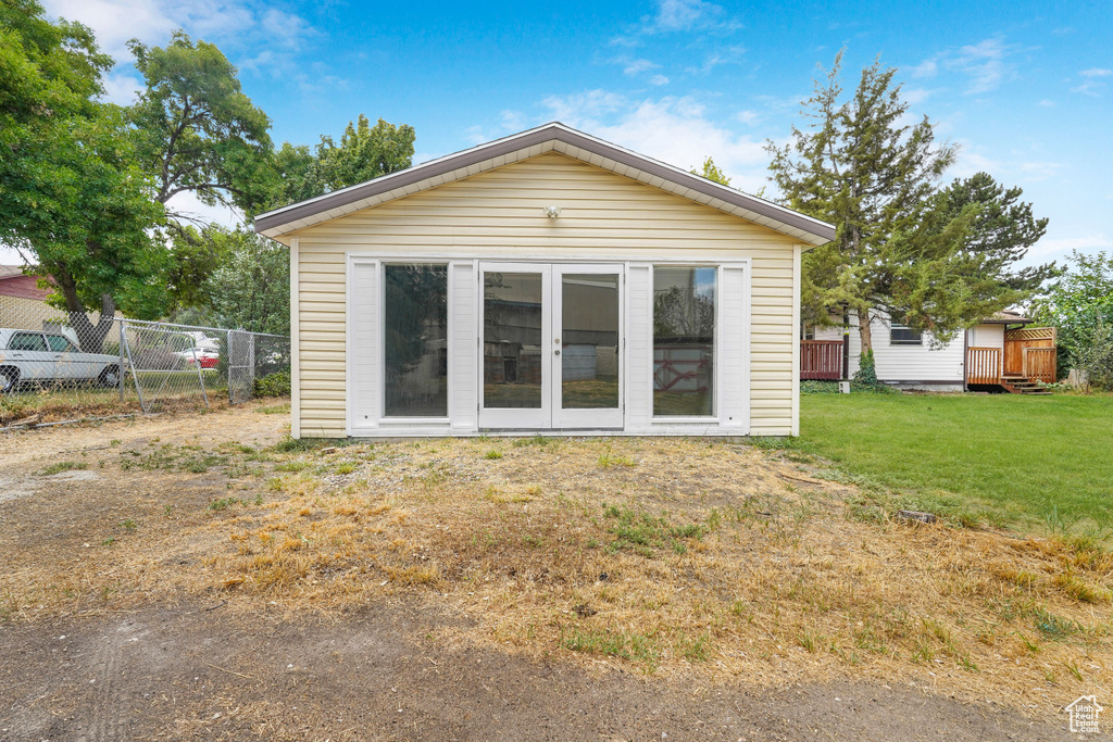 Photo 11 for MLS #2105443 at 659 E Pioneer Rd
