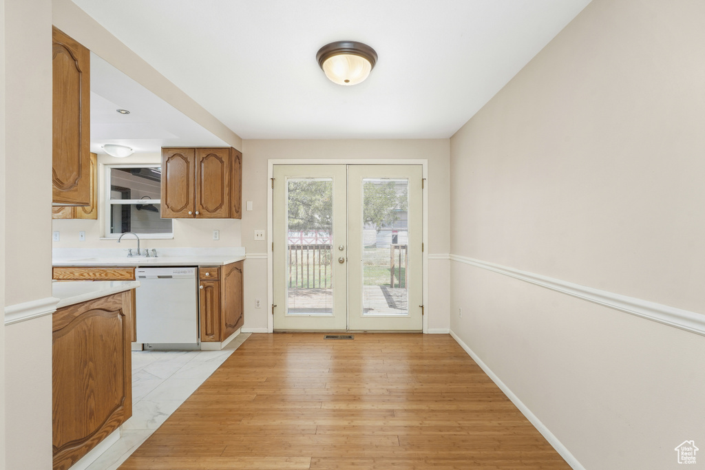 Photo 6 for MLS #2105443 at 659 E Pioneer Rd