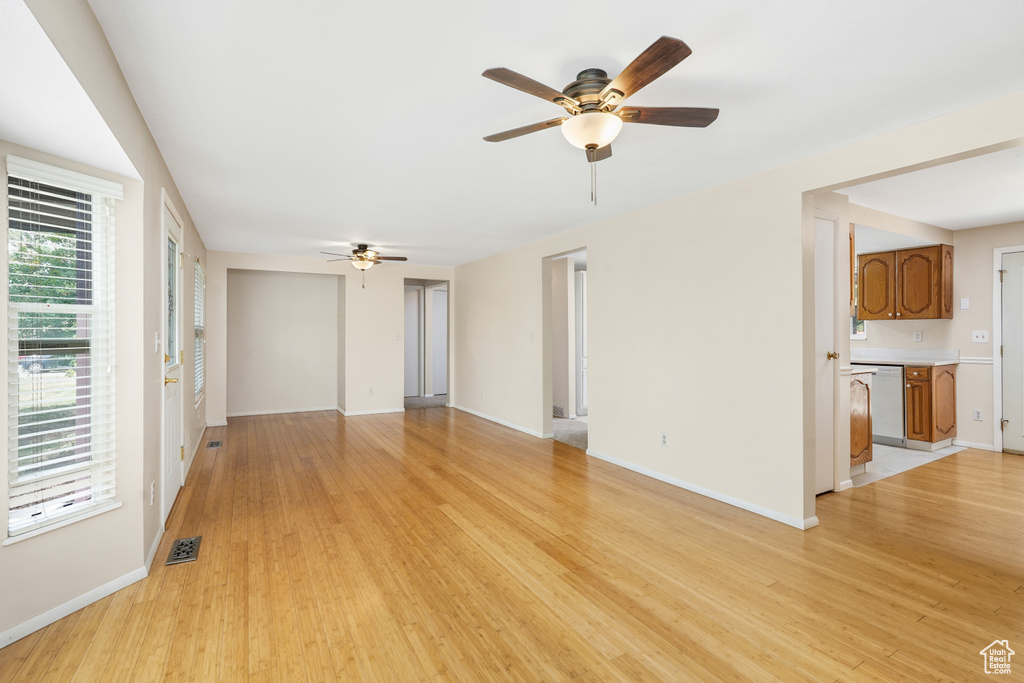 Photo 4 for MLS #2105443 at 659 E Pioneer Rd