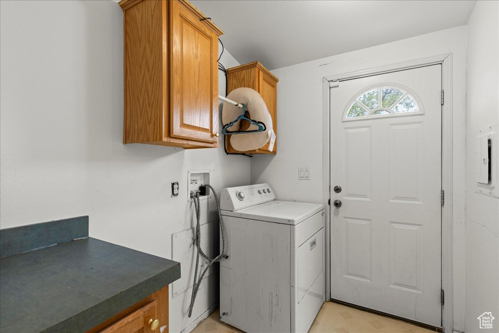 Photo 8 for MLS #2105447 at 421 W Larson Rd