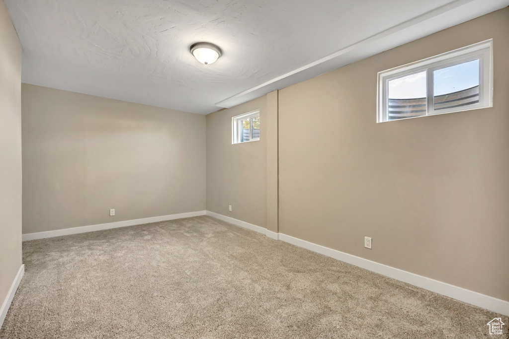 685 N 800 W Clearfield, UT 84015