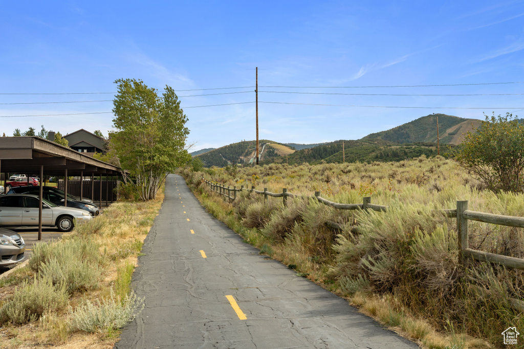6905 N POWDERWOOD #7J Park City, UT 84098