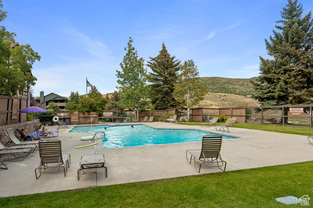 6905 N POWDERWOOD #7J Park City, UT 84098