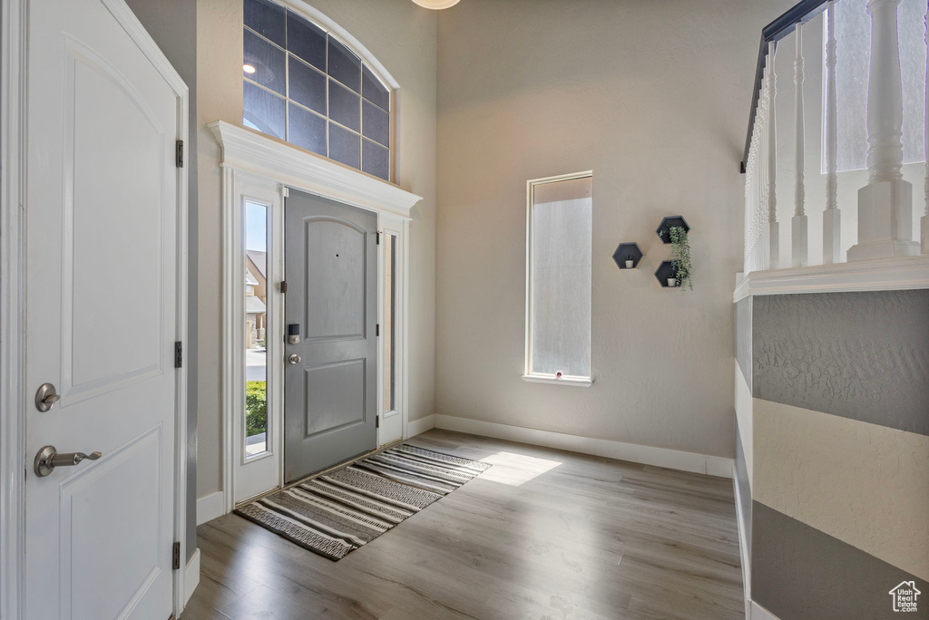 Photo 5 for MLS #2105462 at 5217 N Fox Hollow Way