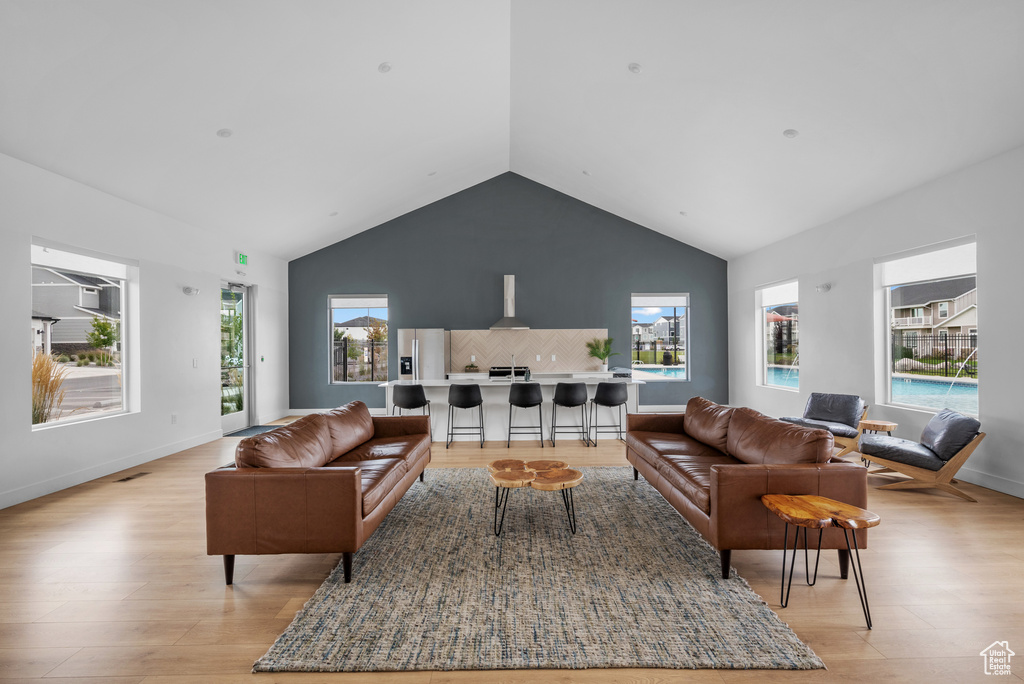 1828 E EAGLE VIEW LN Eagle Mountain, UT 84005