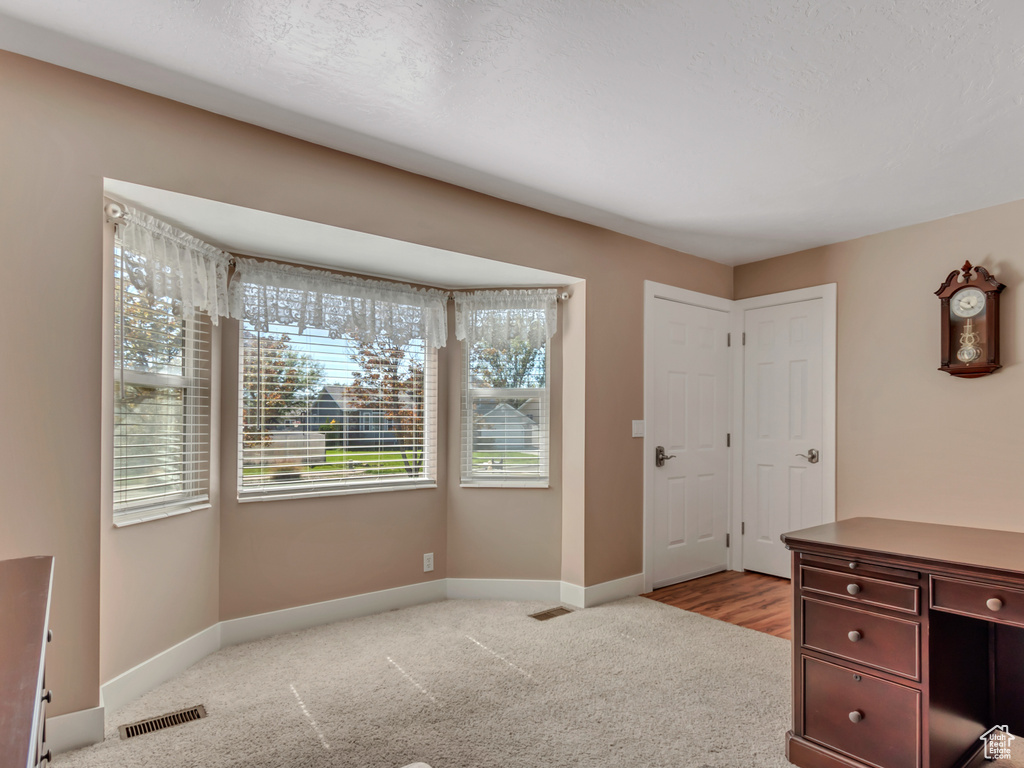 Photo 3 for MLS #2105471 at 1360 W Quail Ridge Cir