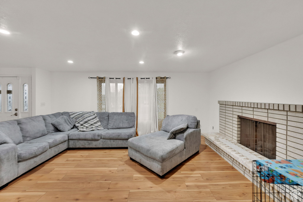 Photo 3 for MLS #2105472 at 4615 S Monroe Blvd