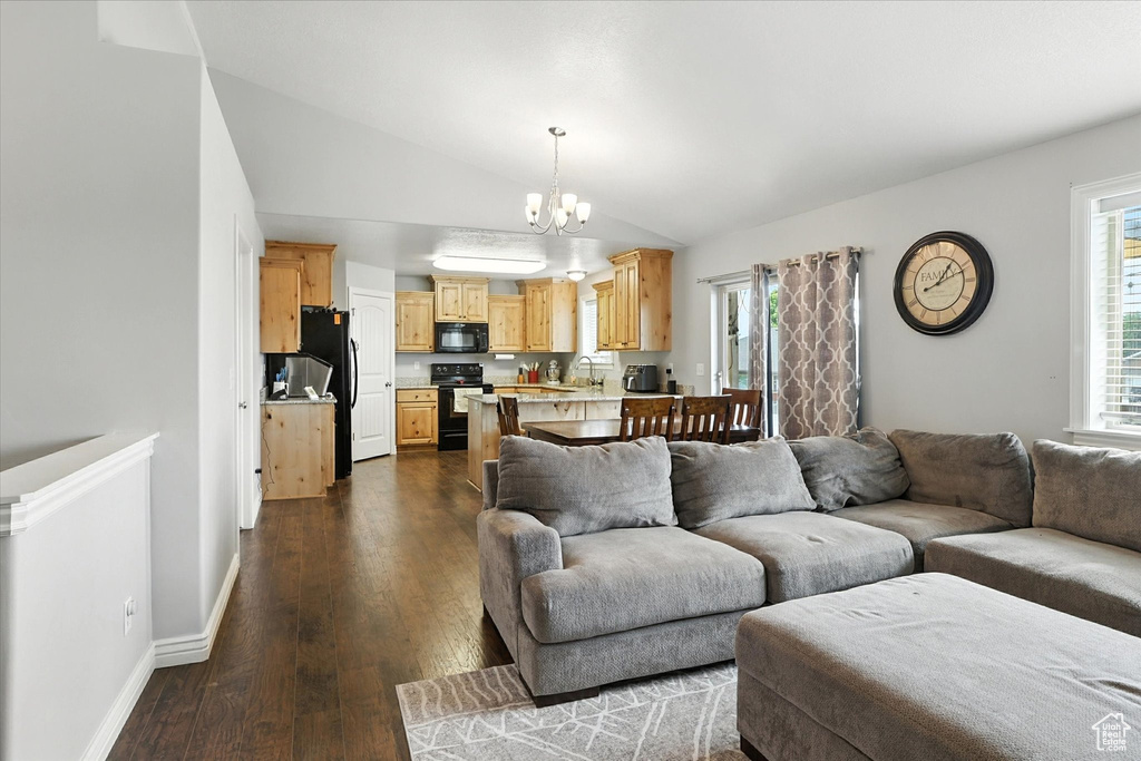 Photo 7 for MLS #2105477 at 609 N 130 East