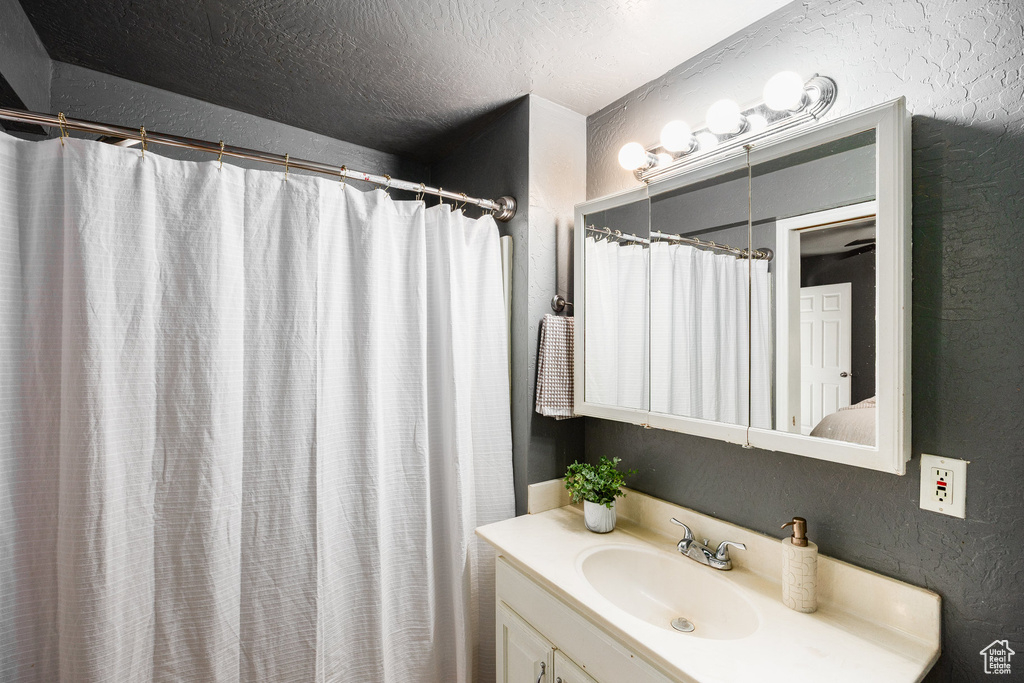 Photo 14 for MLS #2105478 at 5513 S 670 West