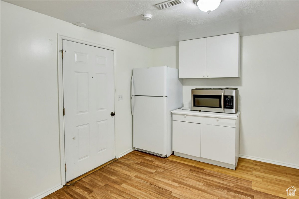 1306 S UTAH ST Salt Lake City, UT 84104
