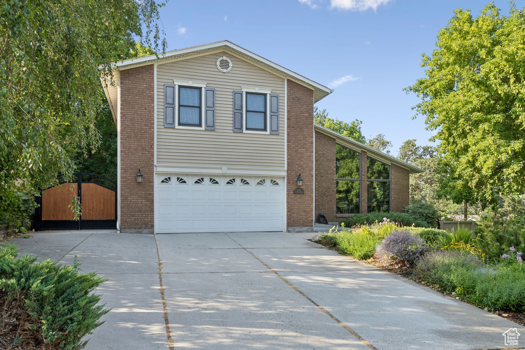 3132 E CREEK RD Cottonwood Heights, UT 84121