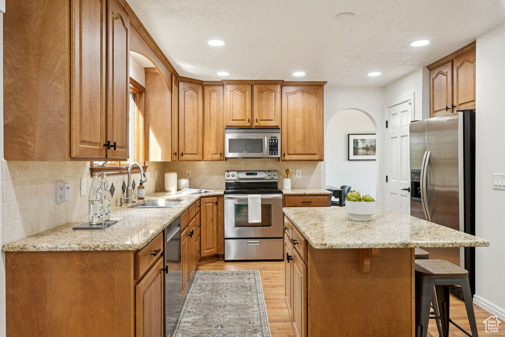 3132 E CREEK RD Cottonwood Heights, UT 84121