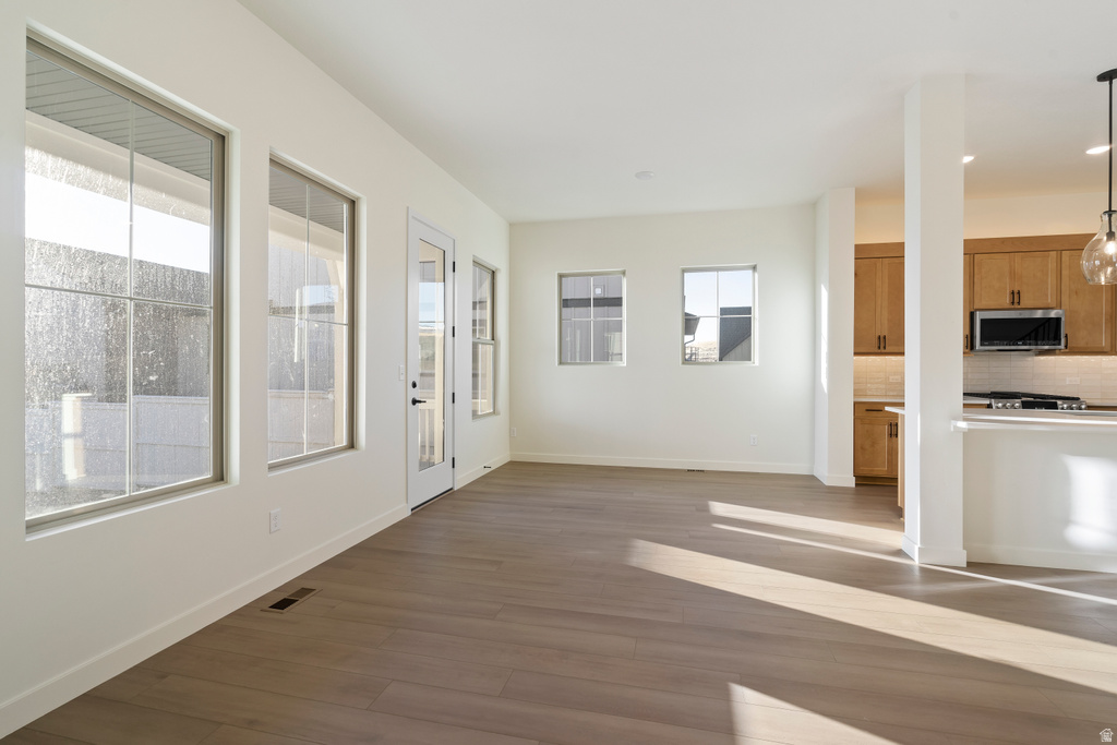 7184 S SAGE RUN RD West Jordan, UT 84081