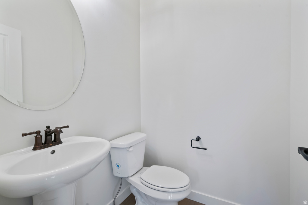 7184 S SAGE RUN RD West Jordan, UT 84081