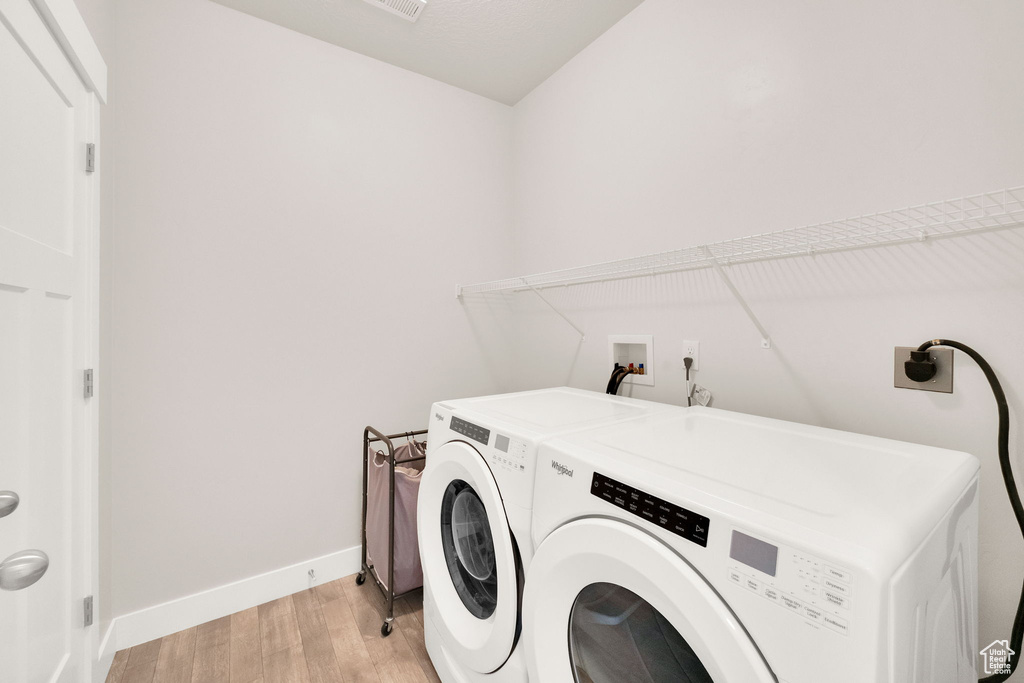 Photo 12 for MLS #2105493 at 5017 W Samana Ln  #A303