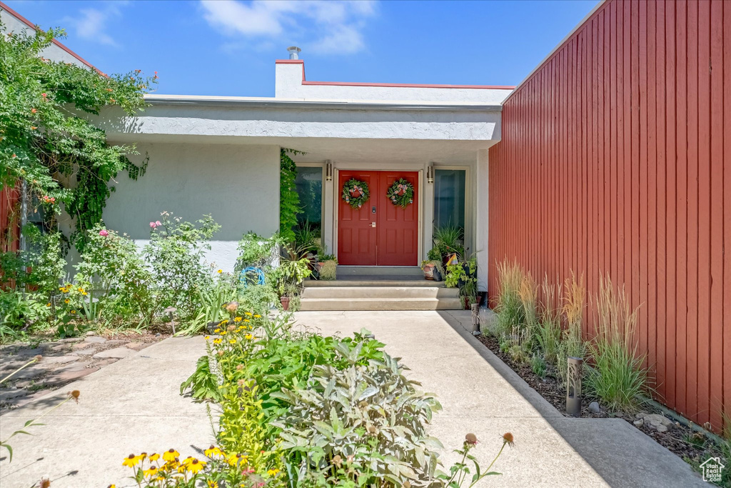 Photo 3 for MLS #2105509 at 510 Spring Creek Rd