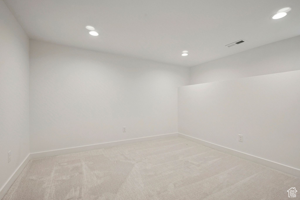 Photo 35 for MLS #2105511 at 951 E Wilson Ave