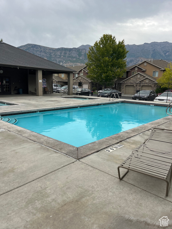Photo 14 for MLS #2105512 at 963 W 670 South #20
