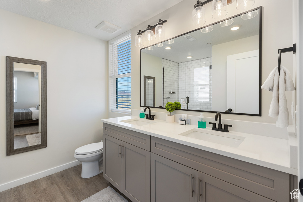 Photo 16 for MLS #2105572 at 961 W Akoya Pearl St #202