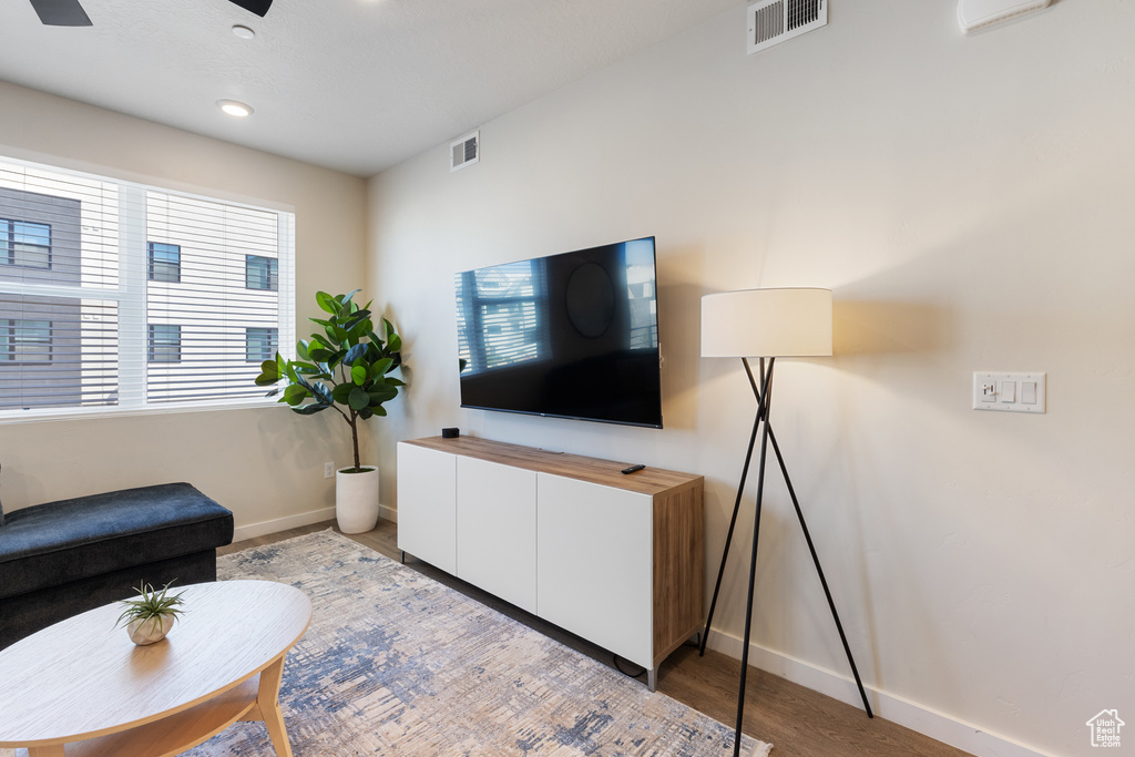 Photo 10 for MLS #2105572 at 961 W Akoya Pearl St #202