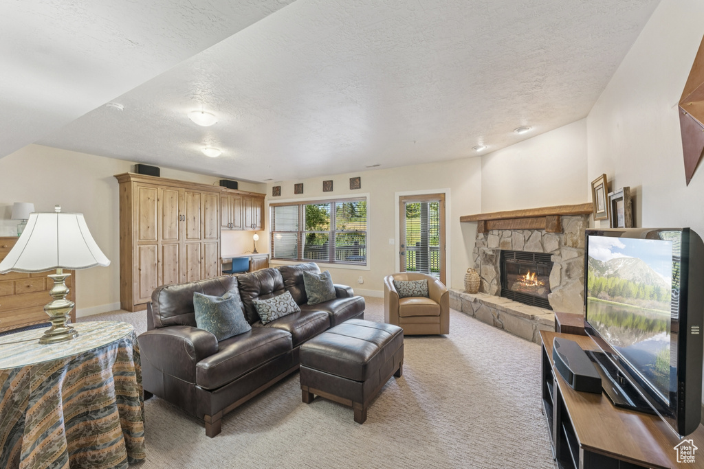 Photo 15 for MLS #2105577 at 1945 Paddington Dr