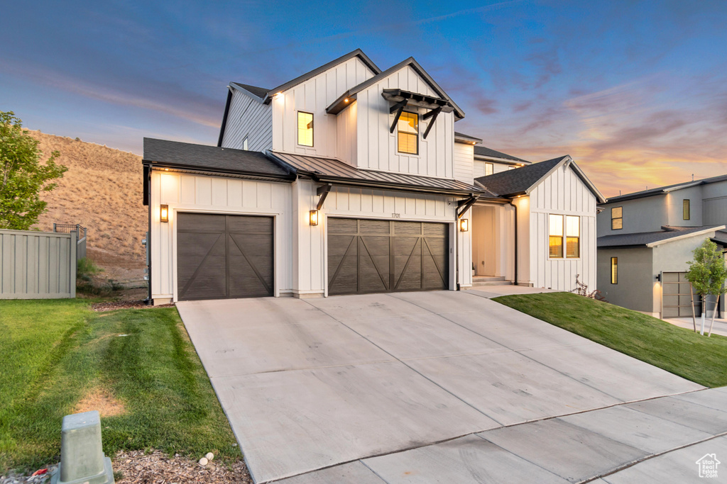 Photo 44 for MLS #2105588 at 1701 W Oakridge Cir