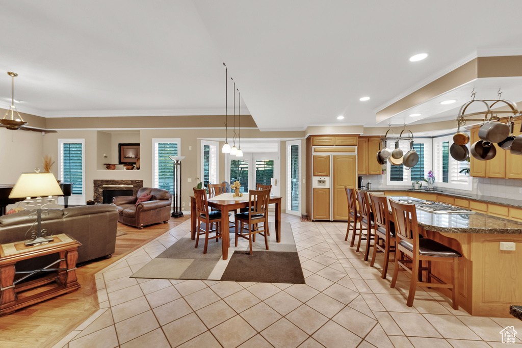 758 E POINT HILLS CV Draper, UT 84020