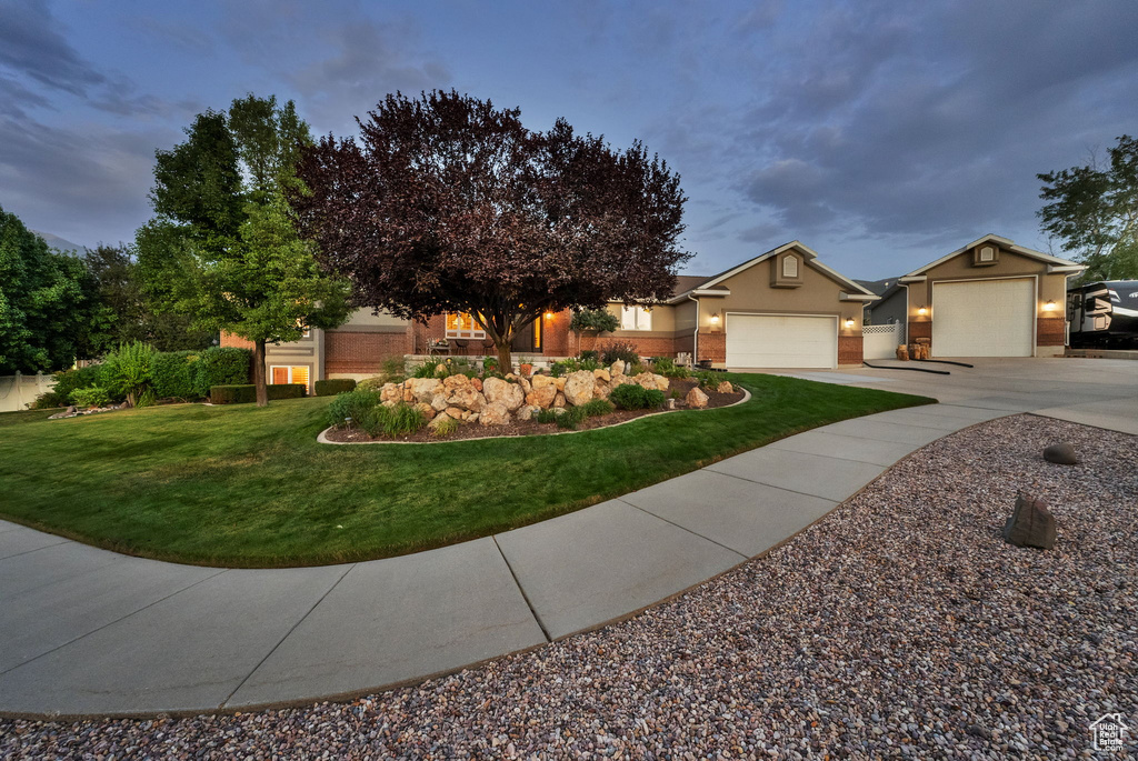 758 E POINT HILLS CV Draper, UT 84020