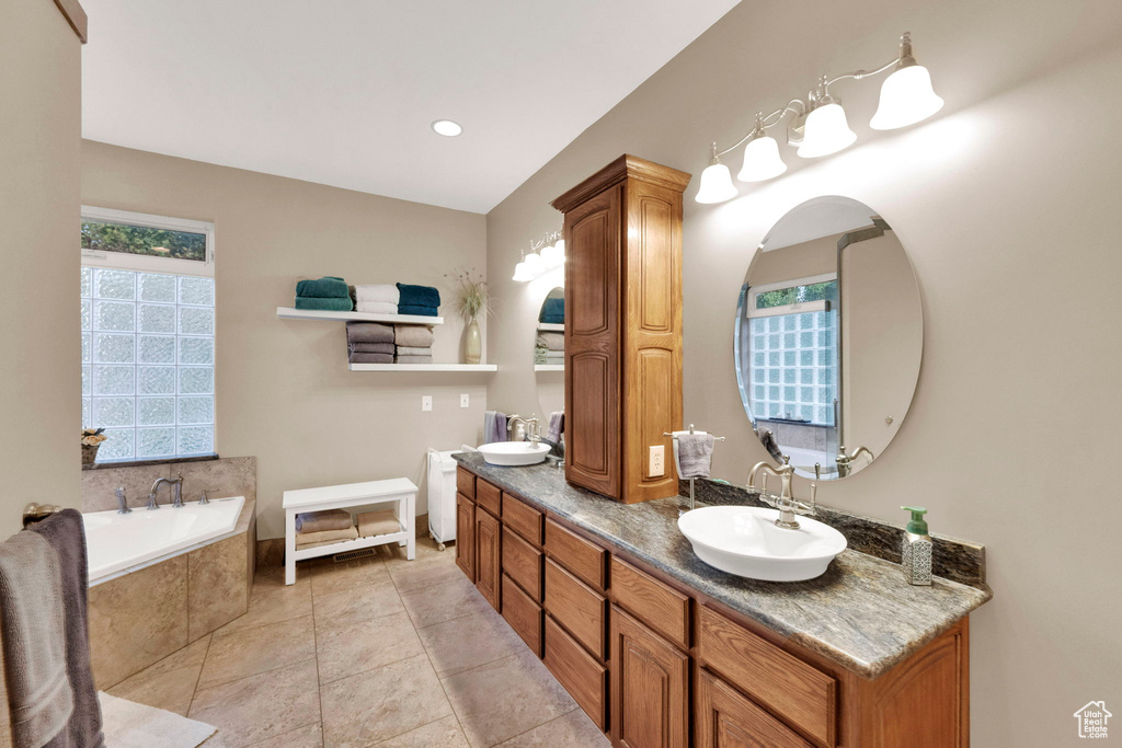 758 E POINT HILLS CV Draper, UT 84020