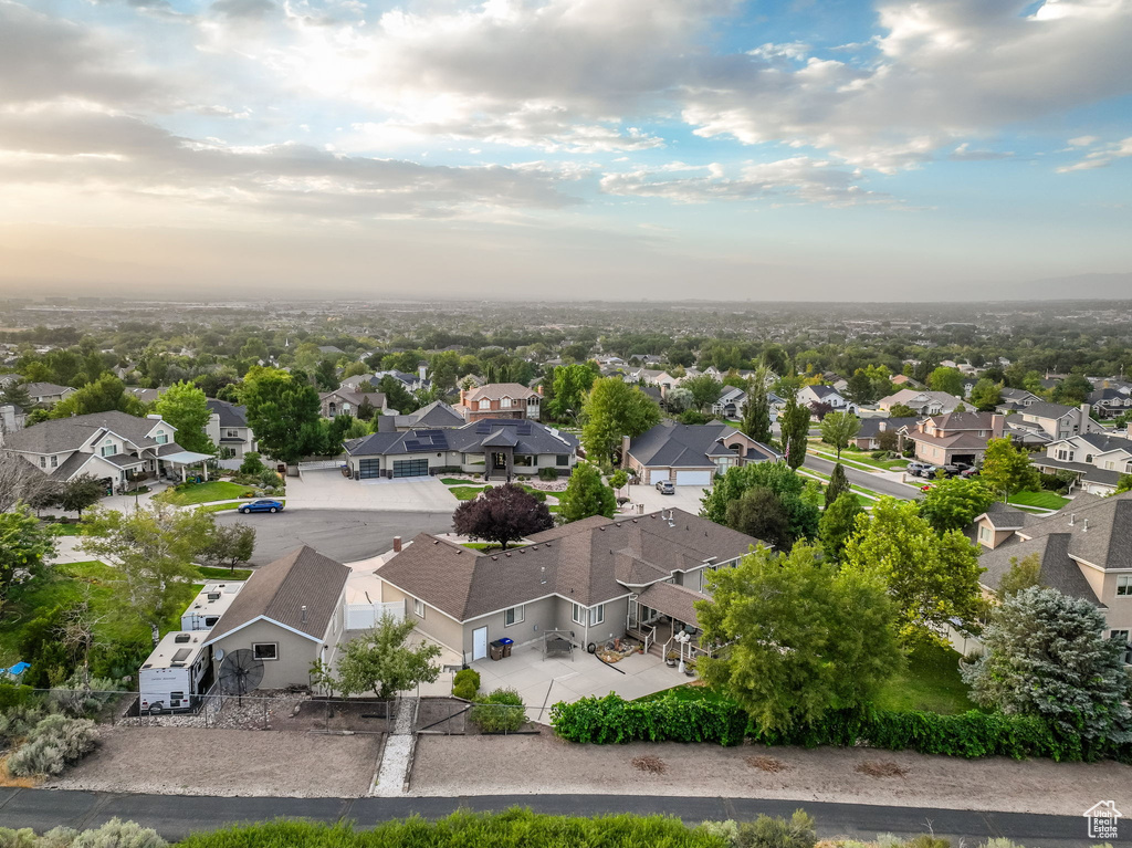 758 E POINT HILLS CV Draper, UT 84020