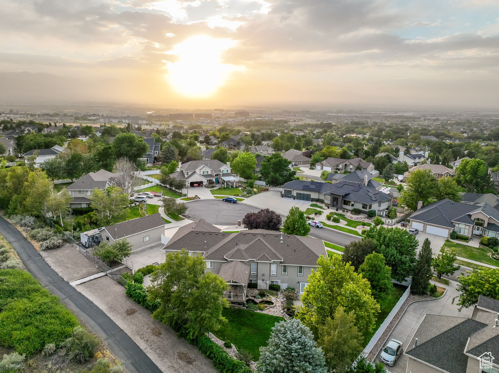 758 E POINT HILLS CV Draper, UT 84020
