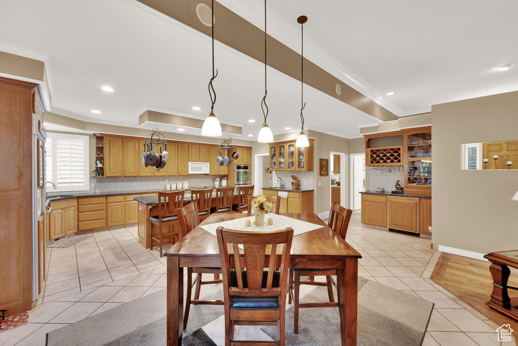 758 E POINT HILLS CV Draper, UT 84020