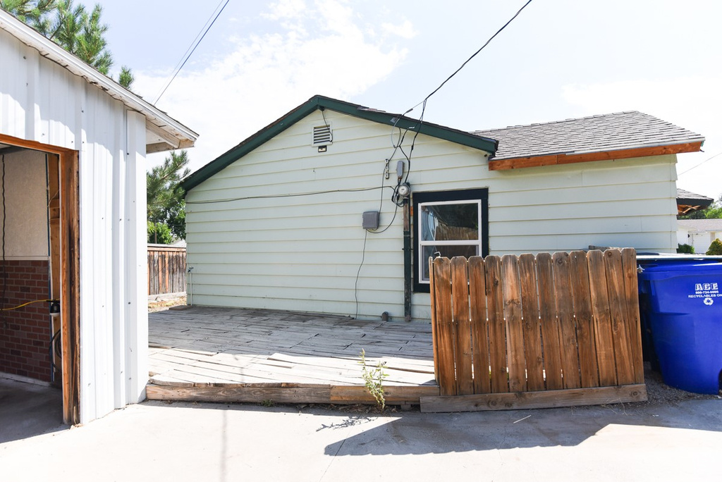 Photo 33 for MLS #2105593 at 54 S Hale St