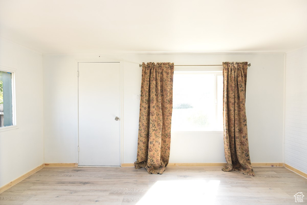 Photo 10 for MLS #2105593 at 54 S Hale St