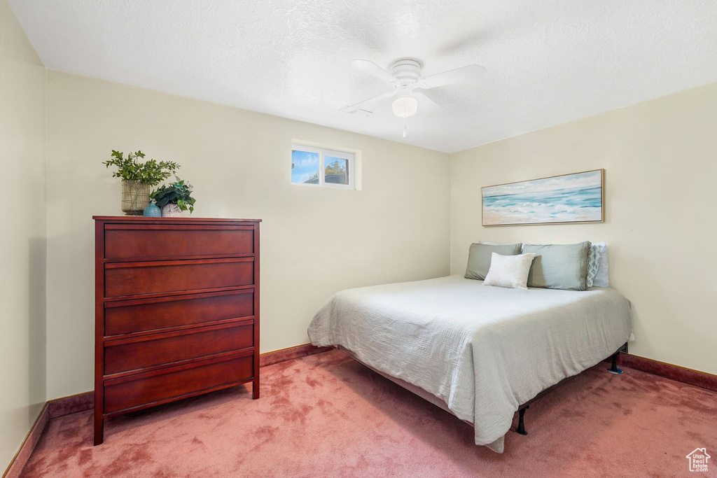 174 WILSON RD North Salt Lake, UT 84054