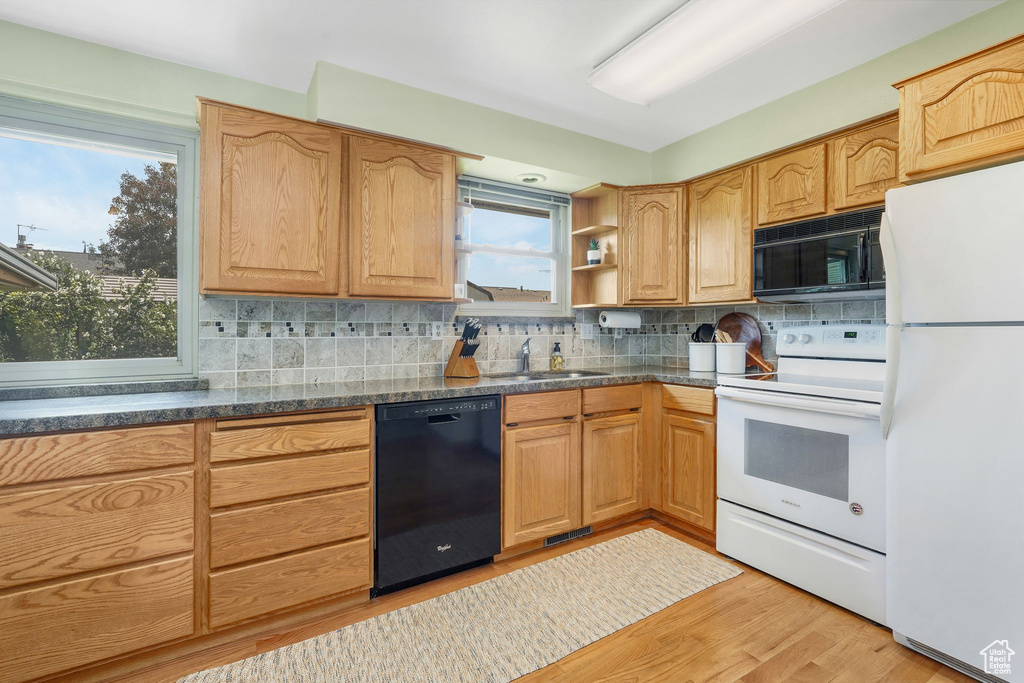 174 WILSON RD North Salt Lake, UT 84054