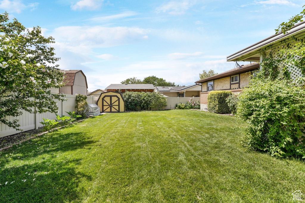 174 WILSON RD North Salt Lake, UT 84054