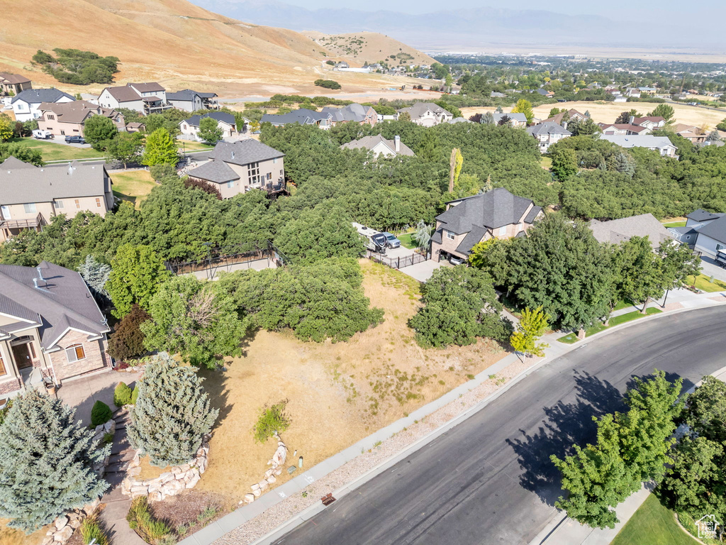 692 S DEER HOLLOW RD Tooele, UT 84074