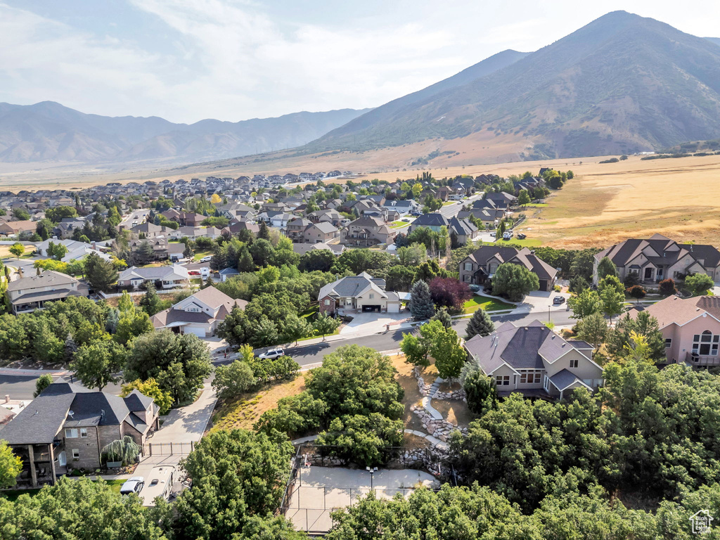 692 S DEER HOLLOW RD Tooele, UT 84074