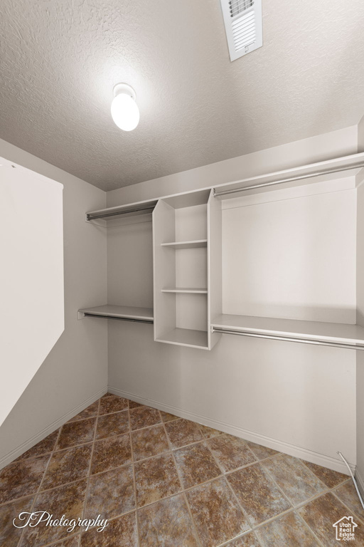 Photo 19 for MLS #2105606 at 2056 E Middleton Dr #9
