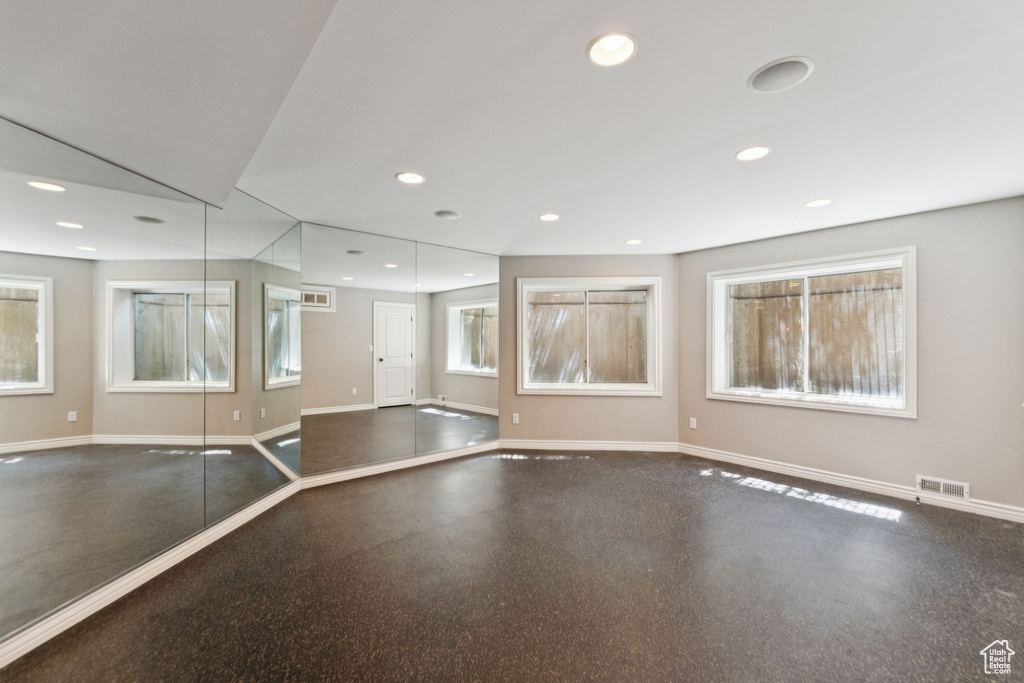 6385 S SHENANDOAH PARK AVE Salt Lake City, UT 84121