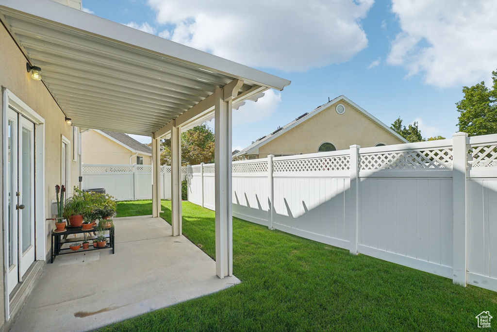 579 E VILLAGER LN Midvale, UT 84047