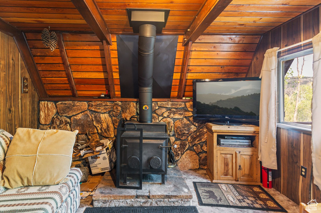 Photo 22 for MLS #2105627 at 959 Cove Rd