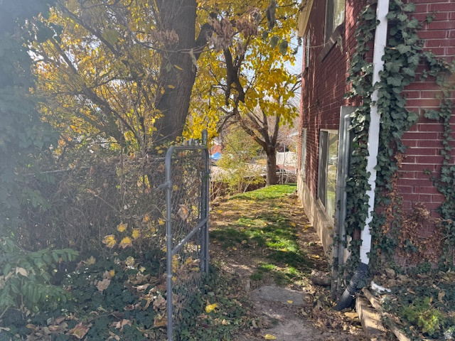 4600 S CREEKVIEW DR Murray, UT 84107