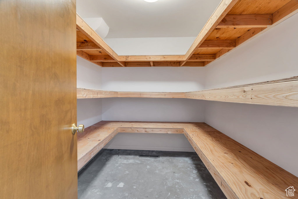 3202 CHEROKEE LN Provo, UT 84604