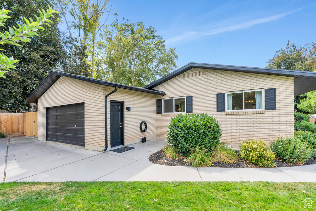 3202 CHEROKEE LN Provo, UT 84604