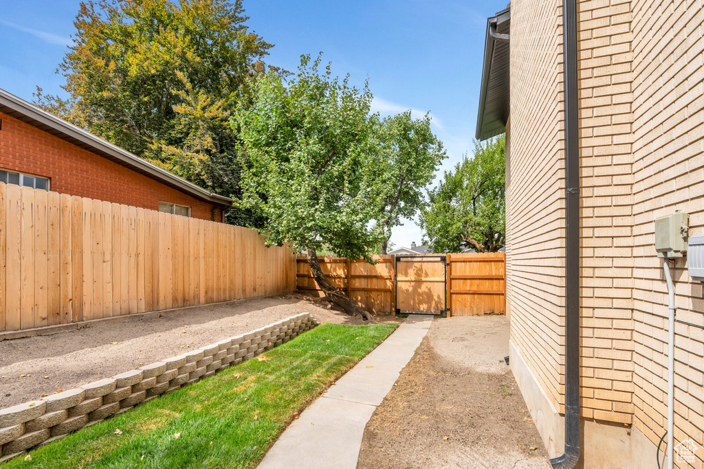 3202 CHEROKEE LN Provo, UT 84604