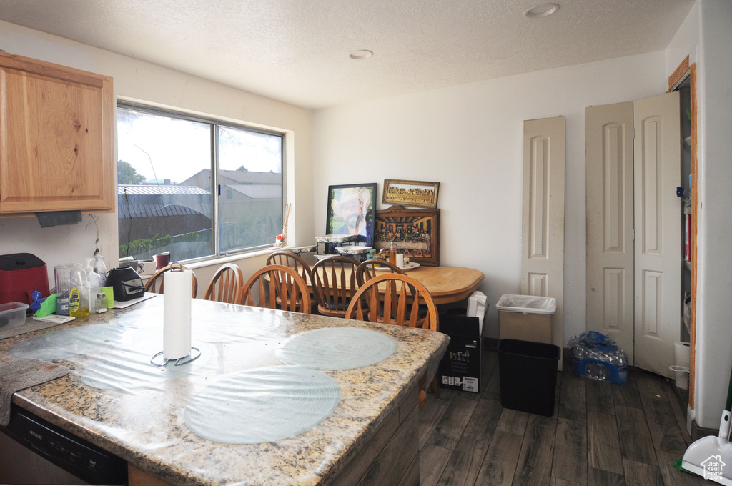 4943 S RAYFORD CIR Kearns, UT 84118