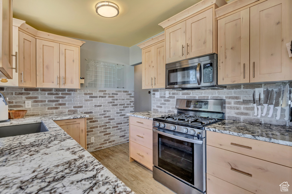 2148 W 4850 S Roy, UT 84067