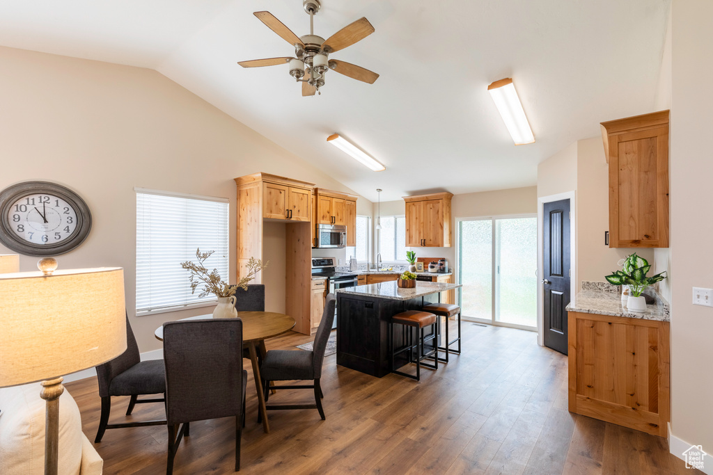 13908 S LITTLE WATER PEAK CIR Riverton, UT 84096